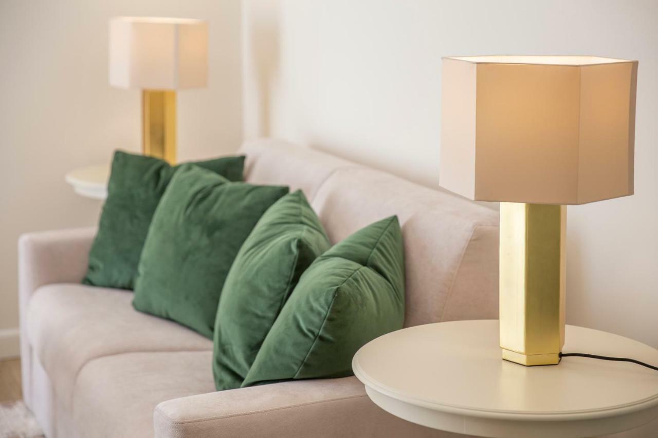 Crys: Apartments, Holiday, Business, Apartamento